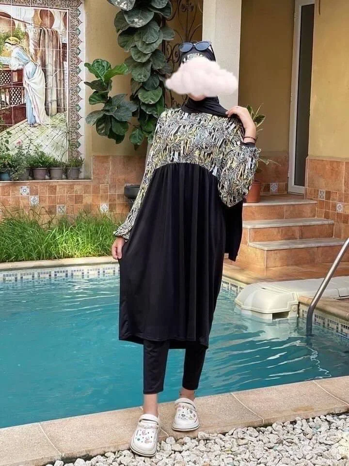 burkini noir motif palmier